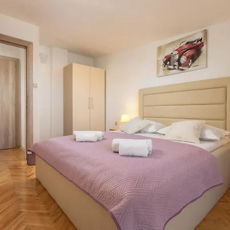 Apartments Petrovic Makarska Exterior photo