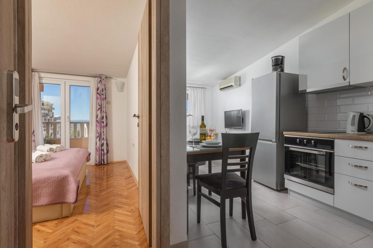 Apartment Petrovic *