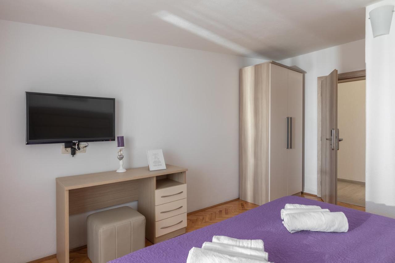 Petrovic Apartment *